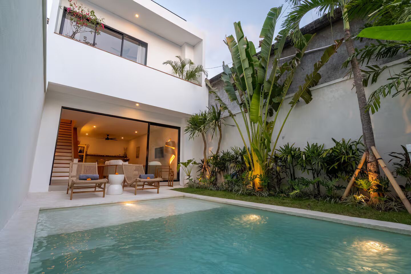 Villa Prunelle pool 2